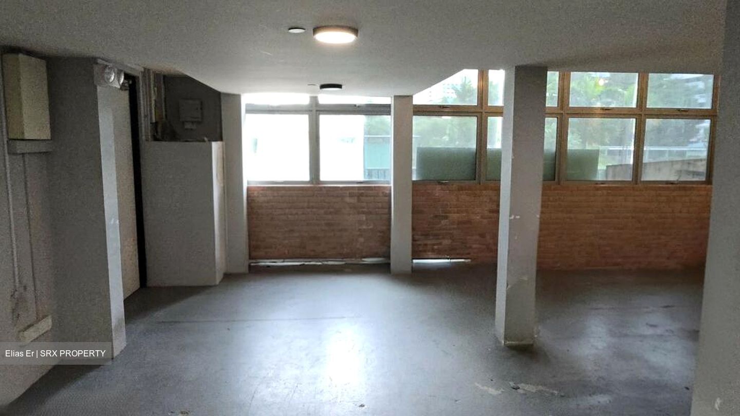 First Centre (D19), Factory #521670241